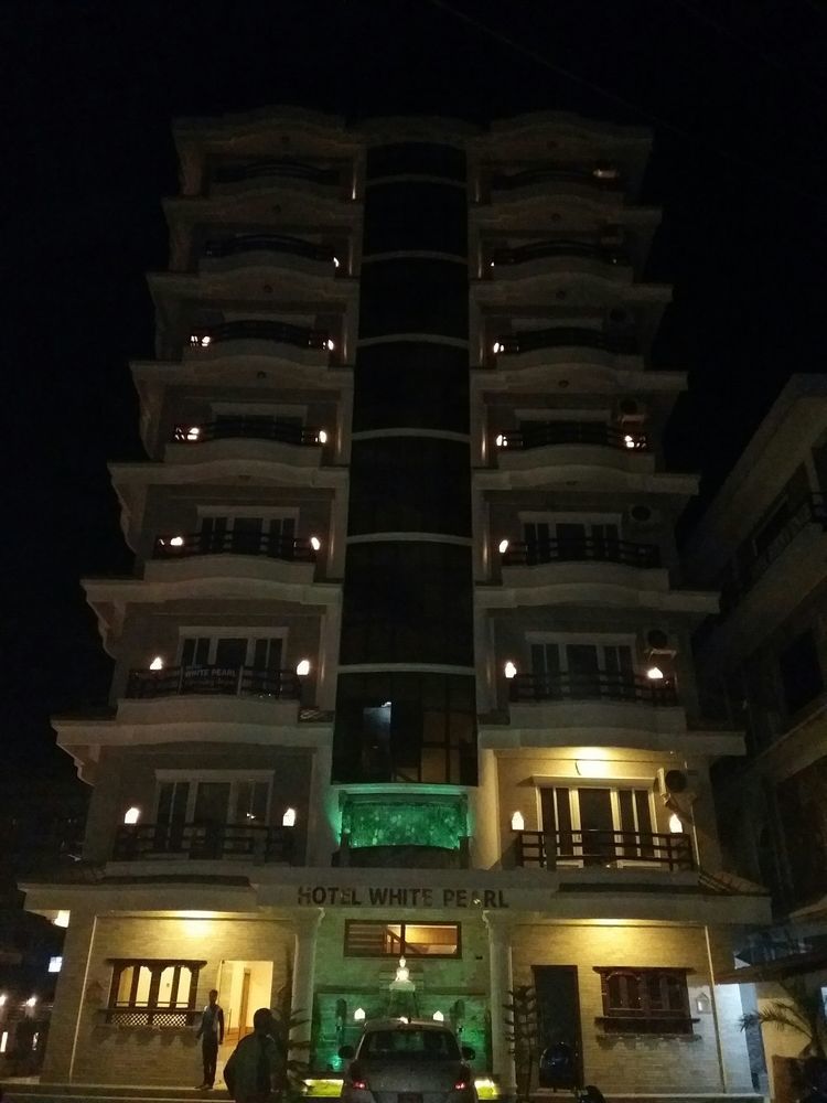 Hotel White Pearl Pókhara Exteriér fotografie